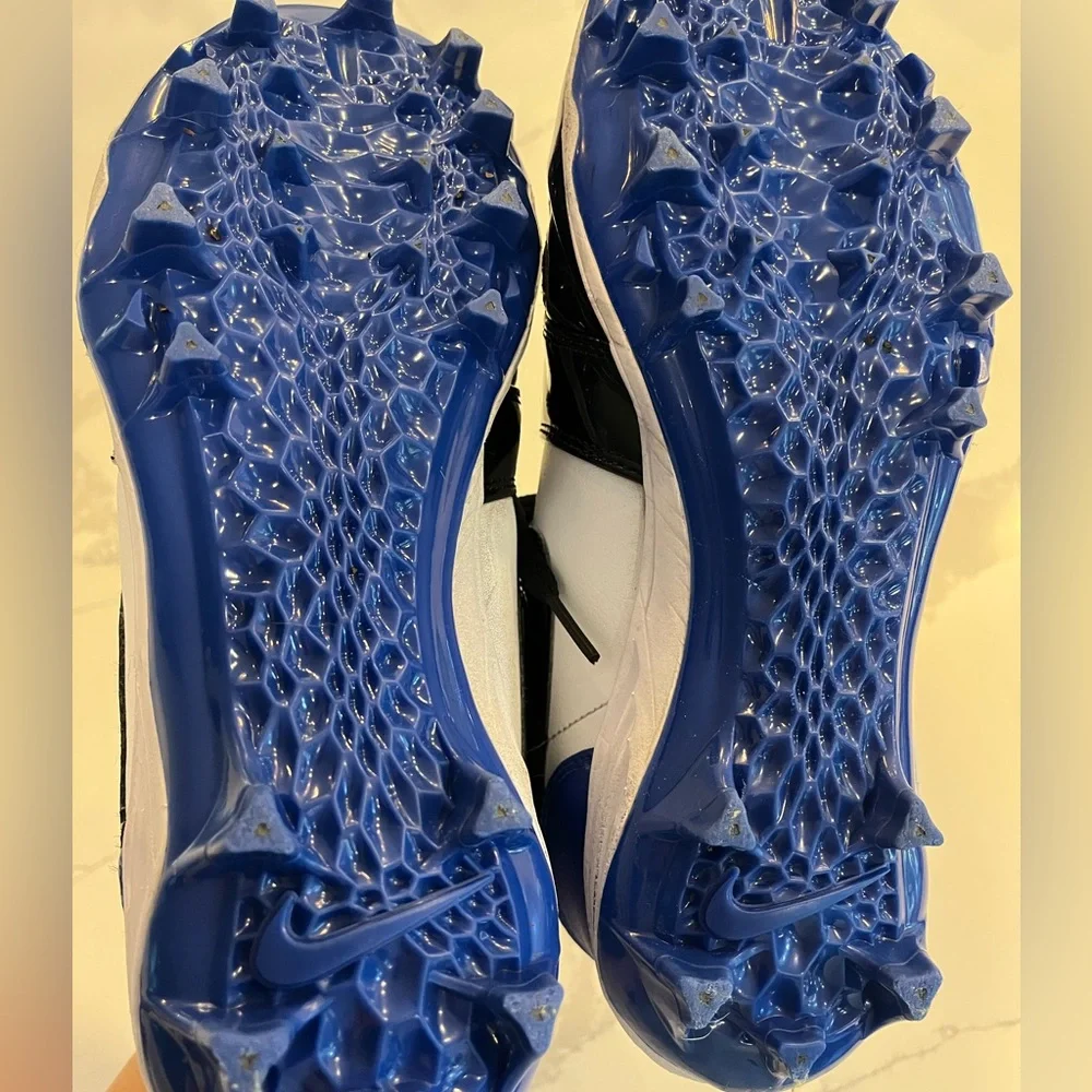 Jordan men’s football cleats